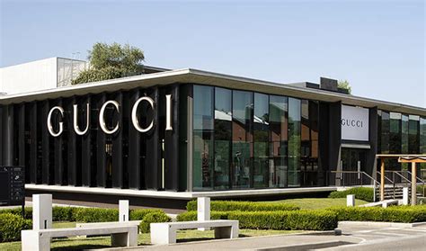 gucci factory outlet firenze|gucci factory outlet store locations.